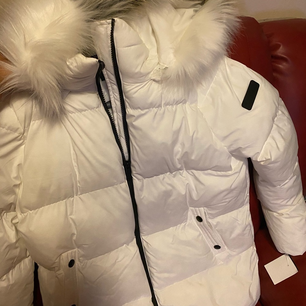 Sam Edelman Puffer coat w Faux fur hood